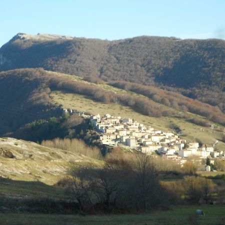 Appartamento Roccione Ovindoli Zewnętrze zdjęcie